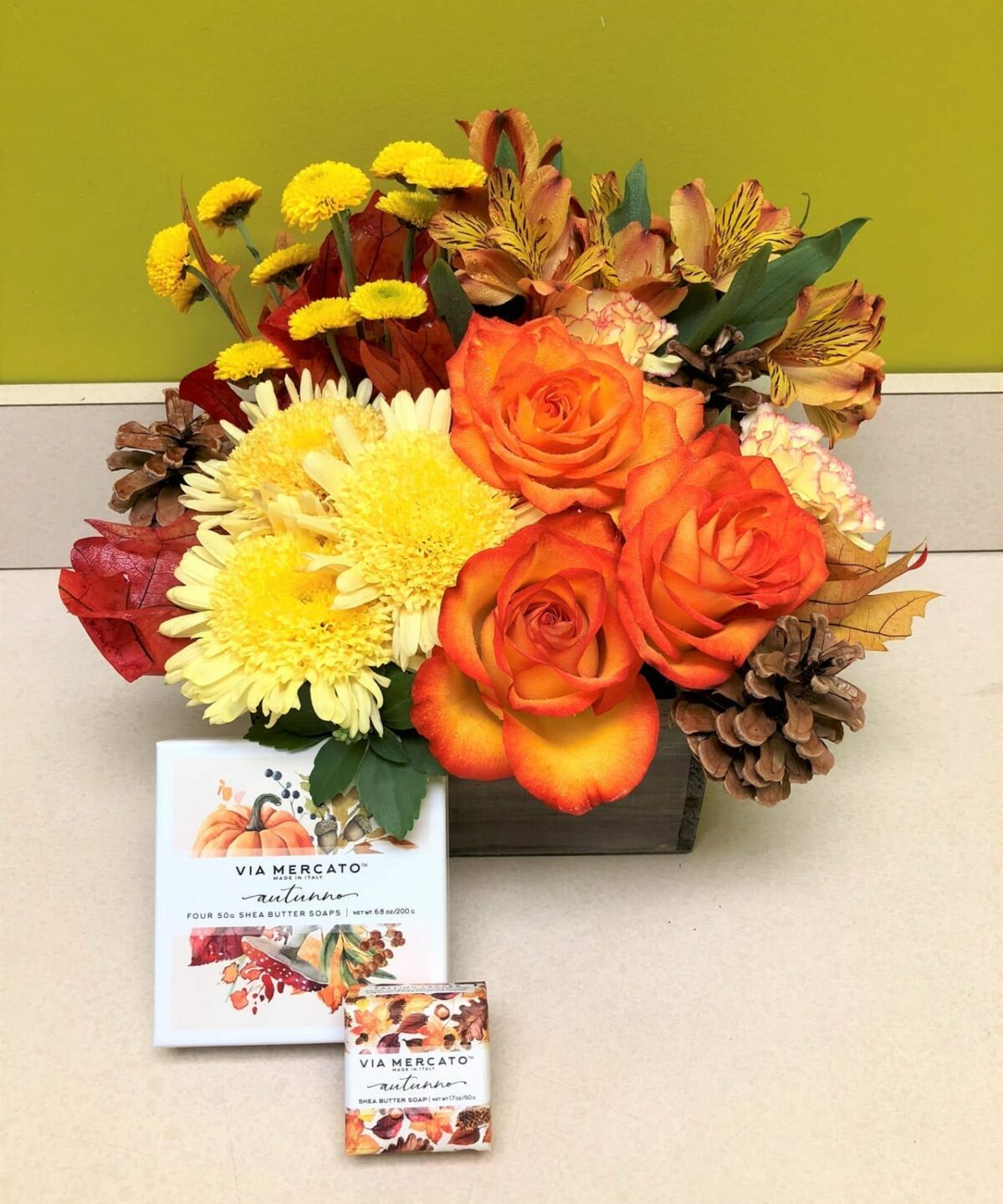 Beautiful Floral Gift Set in Bergen County, NJ